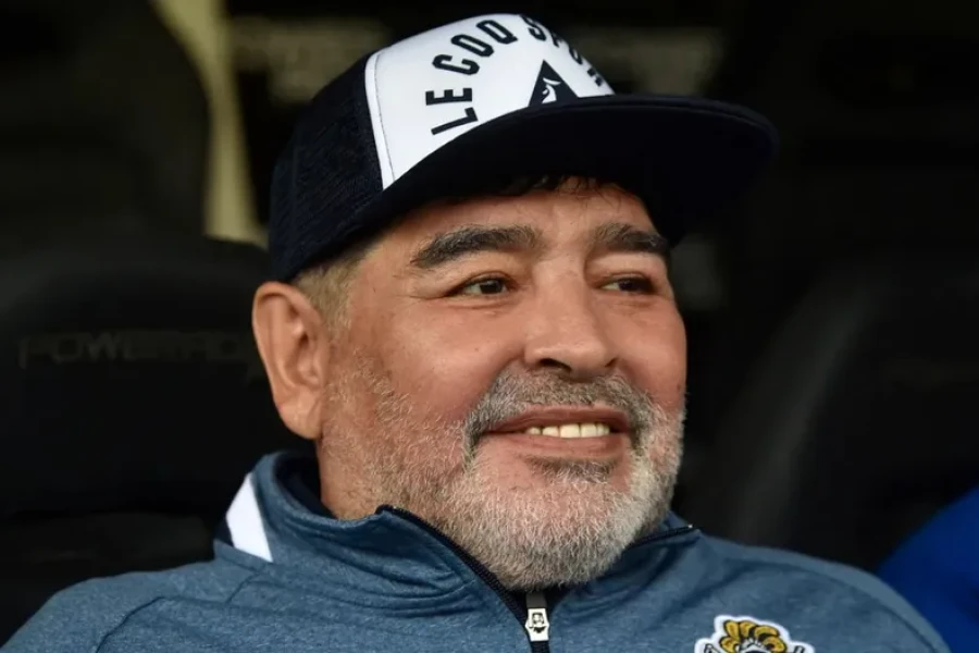 Juicio por la muerte de Maradona: Declaran Gianinna, un médico de emergencias y un efectivo policial Juicio por la muerte de Maradona: Declaran Gianinna, un médico de emergencias y un efectivo policial