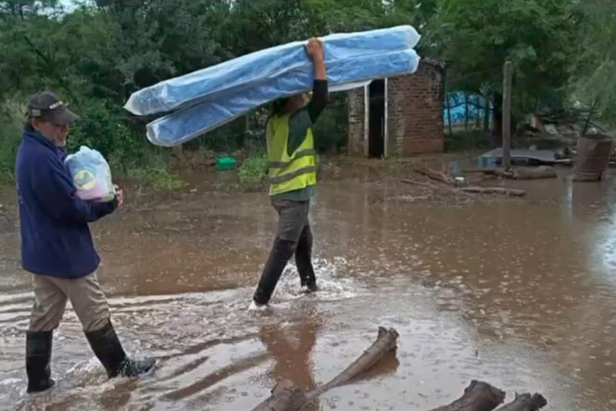 Asistencia integral en Los Juríes por la emergencia climática en el departamento General Taboada