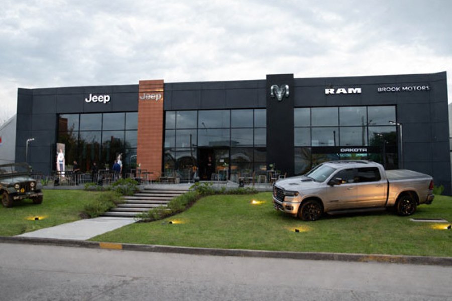 Brook Motors inauguró su concesionaria sustentable y lanzó la nueva RAM Dakota en Tucumán