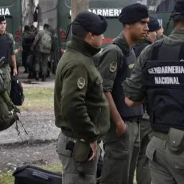 Gendarmería desbarató una red de narcomenudeo con operativos en Capital y Monte Quemado