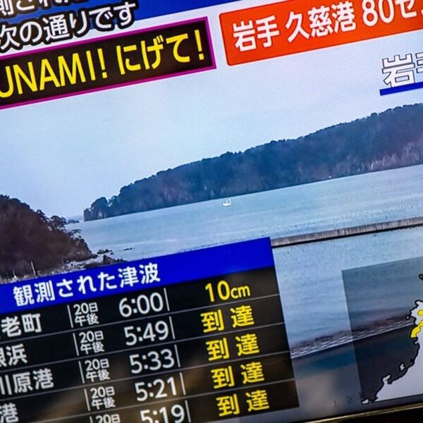 Terremoto de magnitud 7,4 en Japón: Alerta de tsunami y evacuaciones masivas en el norte