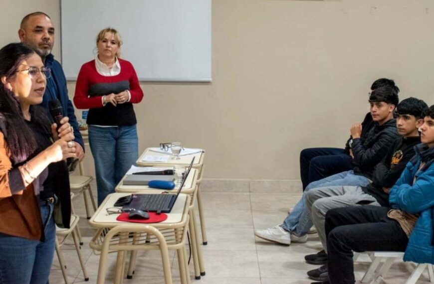 Fernández: Destacaron el rol del deporte en la prevención de adicciones y la salud mental