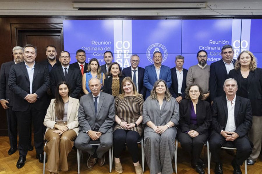 Santiago expuso avances sanitarios y reclamó a Nación por incumplimiento en los programas prioritarios