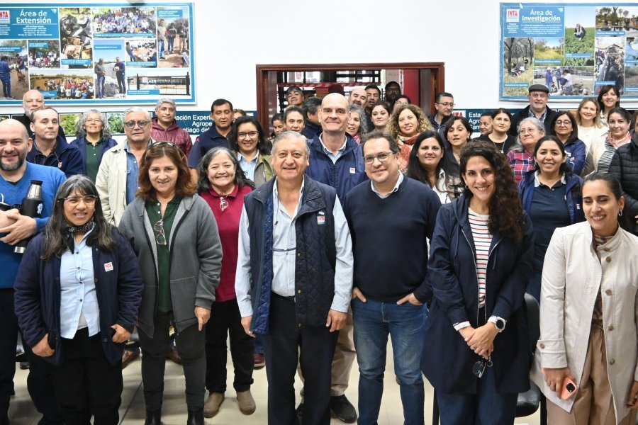 Asumió Gabriel Angella como nuevo director del INTA Santiago