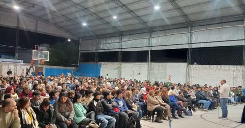 Mateo Sanchez proyecto el renacimiento de La Banda en un multitudinario plenario en el Club San Carlos