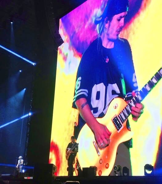 Airbag hizo vibrar a Santiago del Estero con un show histórico en el Madre de Ciudades