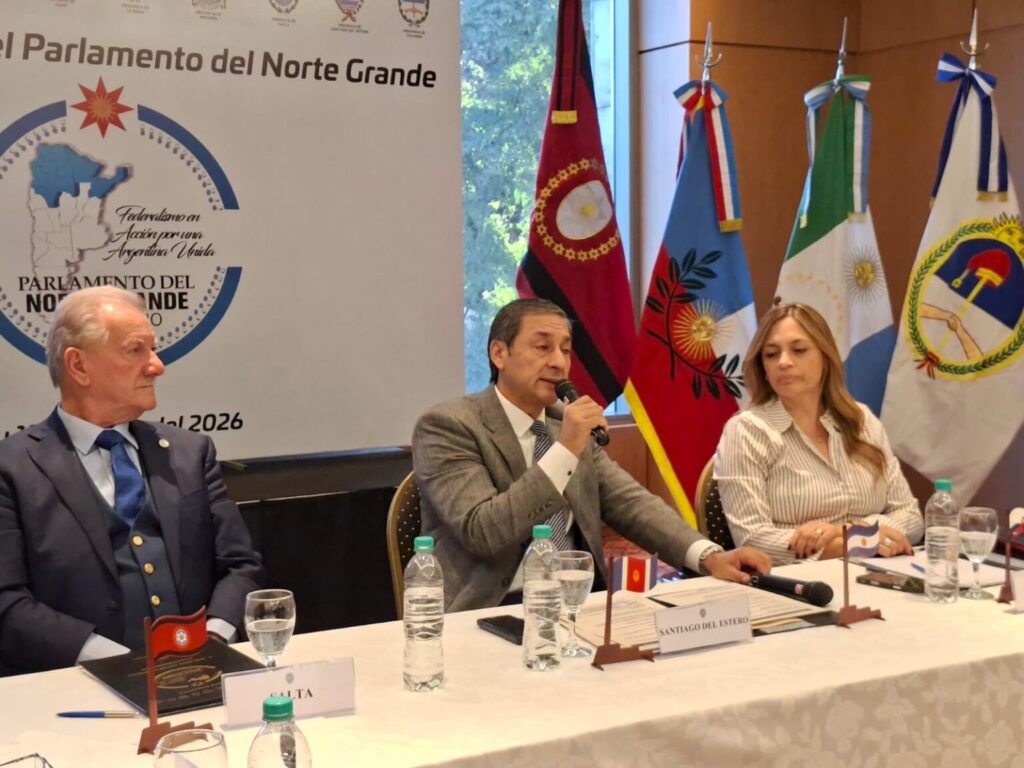 El Parlamento del Norte Grande reclama mejoras para la industria del turismo y ratifica su defensa a la educación pública El Parlamento del Norte Grande reclama mejoras para la industria del turismo y ratifica su defensa a la educación pública