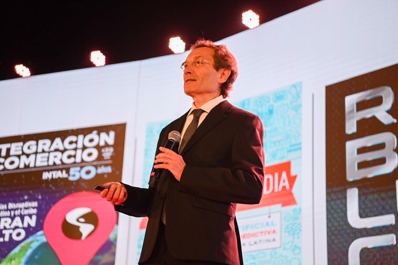 Gustavo Béliz abrió el ciclo de conferencias del Smart City Expo