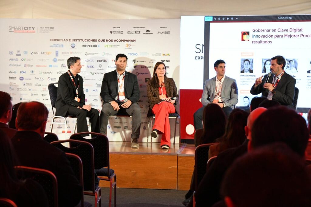 Gobernar en clave digital: Expertos debatieron sobre innovación y tecnología