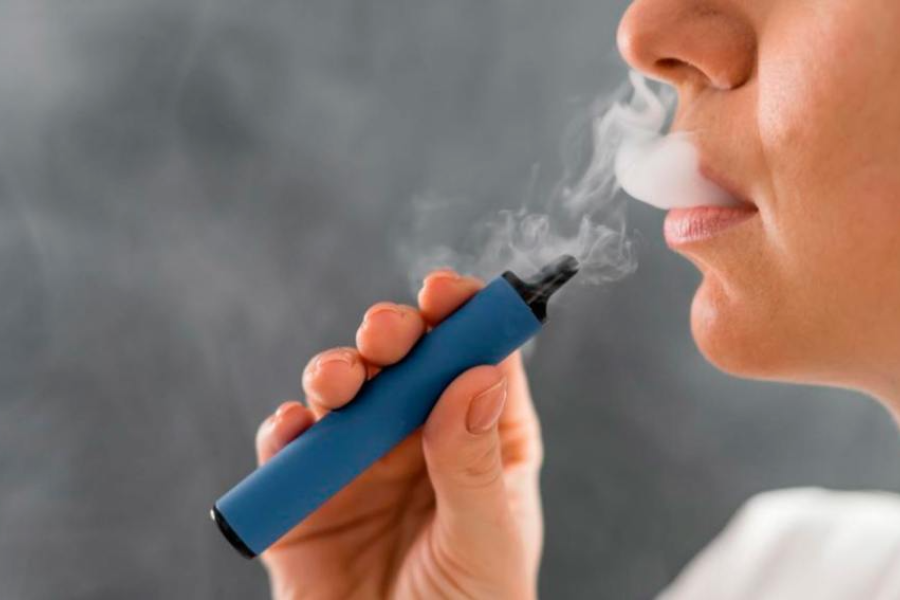 El Gobierno puso fin a la prohibición y reguló la venta de vapeadores tabaco calentado y bolsitas de nicotina