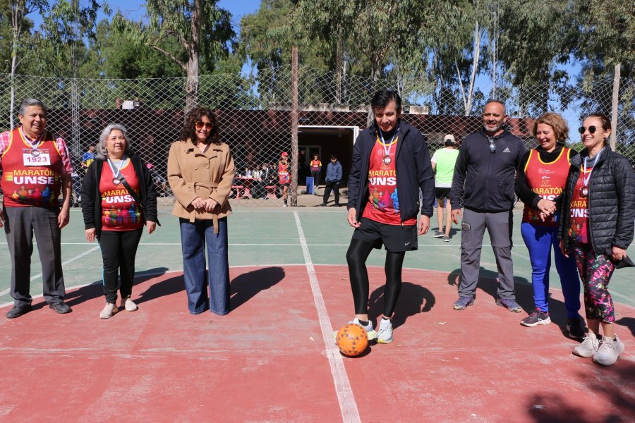 La UNSE inauguró una cancha de futsal con medidas internacionales para potenciar el deporte universitario