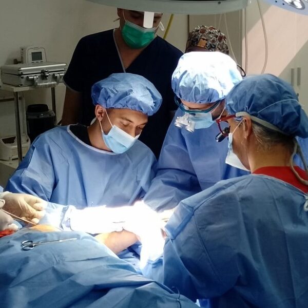 Excelencia y solidaridad en La Banda: Cirugías de alta complejidad para niños de todo el país