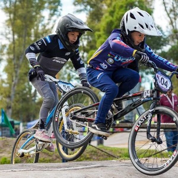 Mas de 50 pilotos santiagueños correran el Campeonato Argentino de BMX en Rio Cuarto