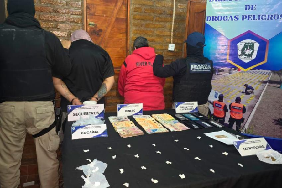 Secuestran cocaina lista para la venta y detienen a dos personas en Capital Secuestran cocaina lista para la venta y detienen a dos personas en Capital