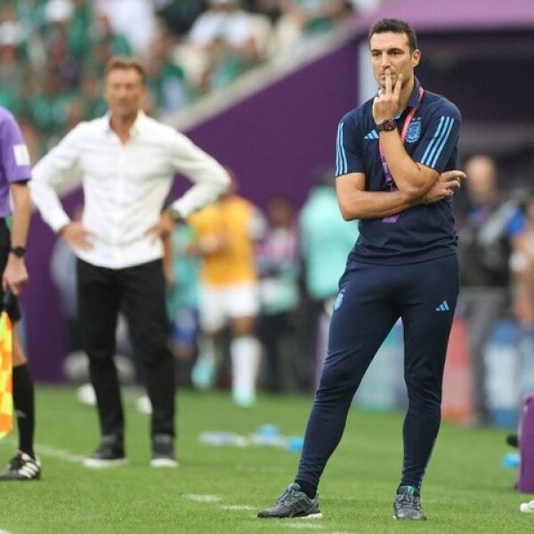 Lionel Scaloni demora la lista del Mundial por las lesiones y sigue de cerca a Messi
