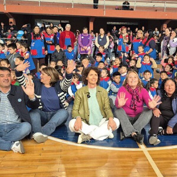 Los jardines de infantes de Las Termas celebraron en el Polideportivo Municipal