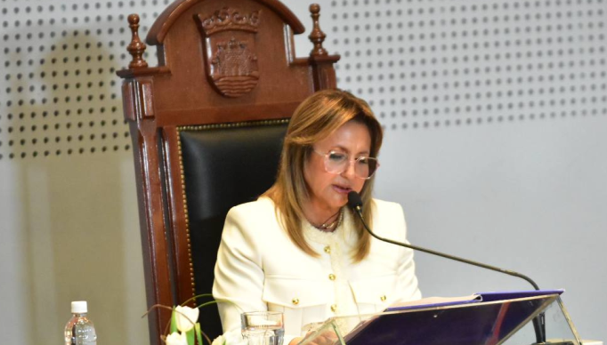 Norma Fuentes dio su último Mensaje Anual ante el Concejo Deliberante Norma Fuentes dio su último Mensaje Anual ante el Concejo Deliberante