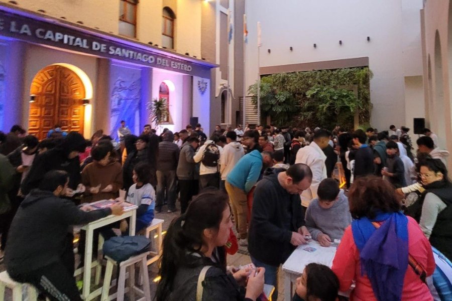 La “Cambiatón Mundialista” de la Municipalidad volvió a reunir a una amplia convocatoria