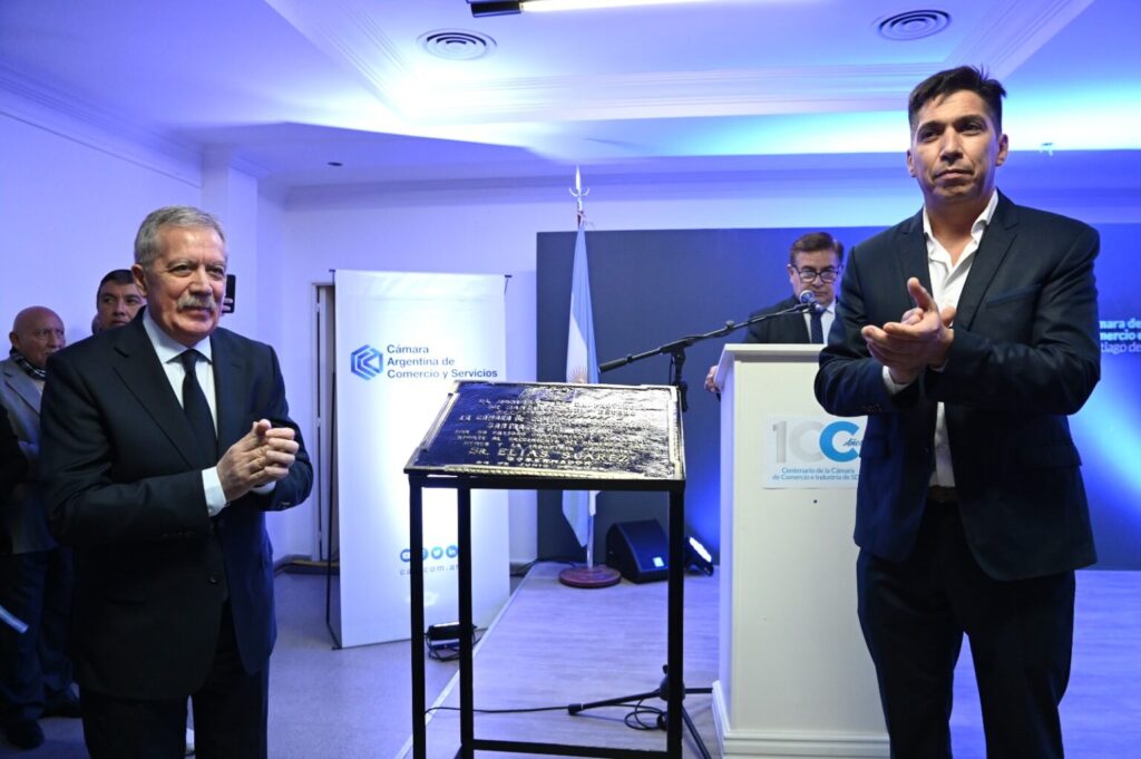 El Gobernador participó del acto por los 100 años de la Cámara de Comercio e Industria de Santiago del Estero