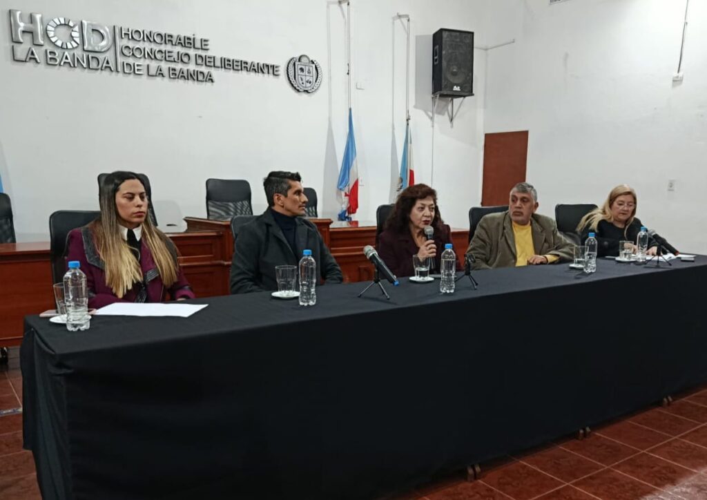 El Tribunal Electoral Municipal de La Banda coordinó la instancia de revisión jurídica de los frentes políticos con vistas a las elecciones de agosto