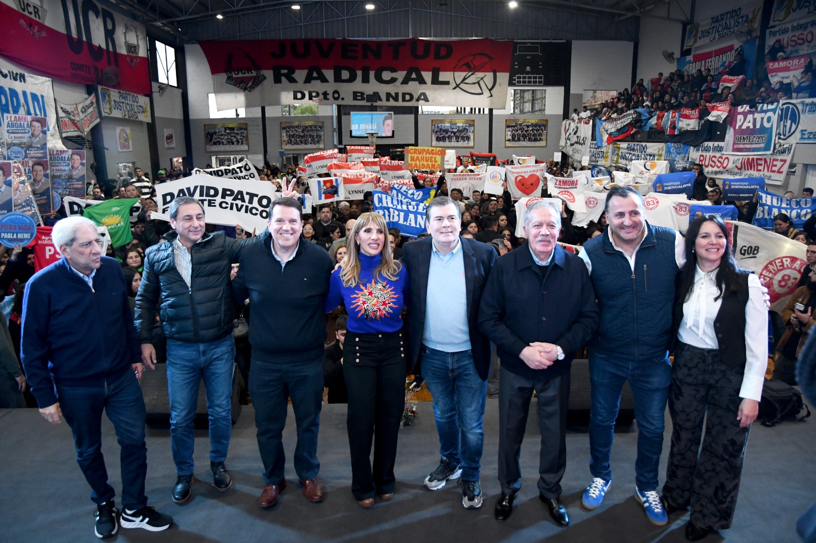 El Frente Cívico presento a Llamil Abdala y Alvaro Blanco como candidatos a Intendente y Viceintendente de La Banda ante una multitud