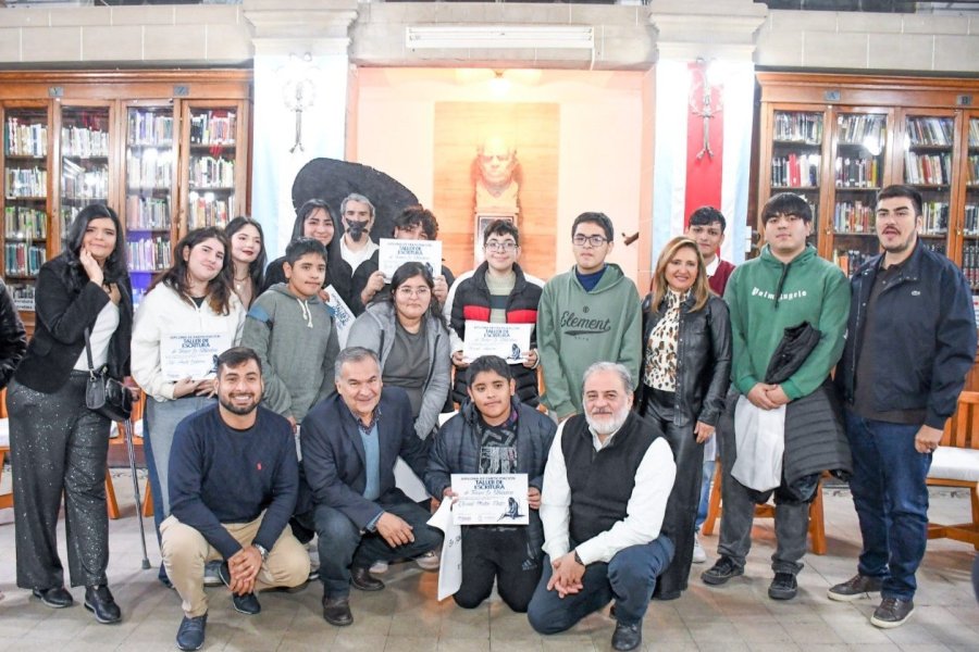 Continúan abiertas las inscripciones para el concurso literario juvenil “La Bibliodera” en la Capital