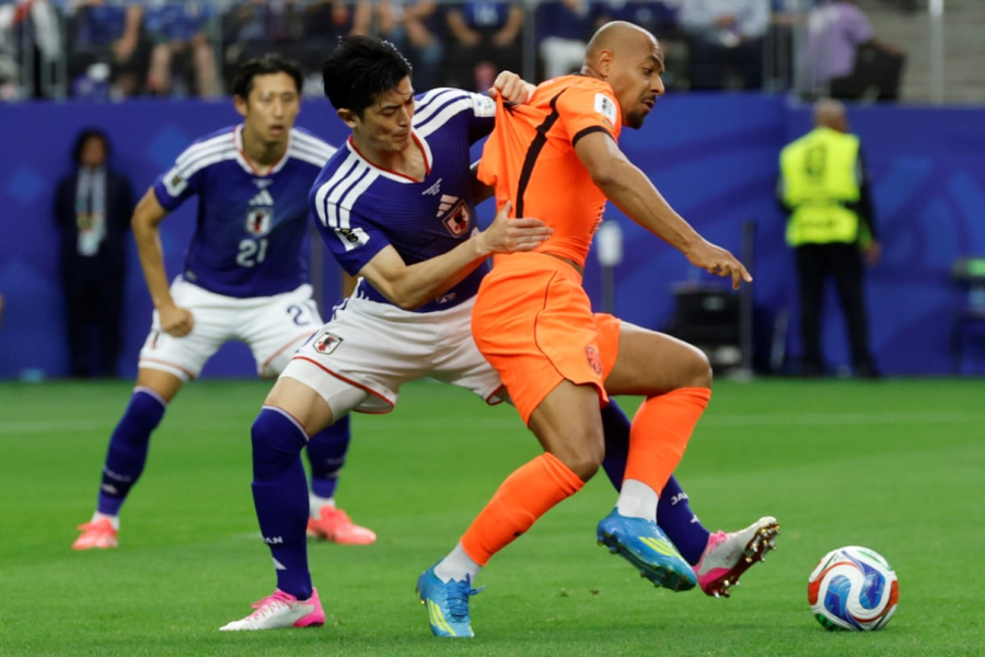 Paridad entre Japón y Países Bajos en el partido inaugural del Grupo F de la Copa del Mundo de la FIFA Paridad entre Japón y Países Bajos en el partido inaugural del Grupo F de la Copa del Mundo de la FIFA