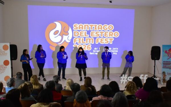 Acto de apertura institucional de la novena edición del Santiago del Estero Film Fest en el Colegio de Arquitectos