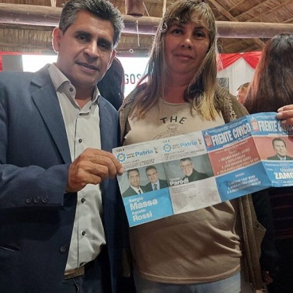 Lanzamiento de la candidatura de José Alberto Araujo a la intendencia de Los Telares por el Frente Encuentro Cívico
