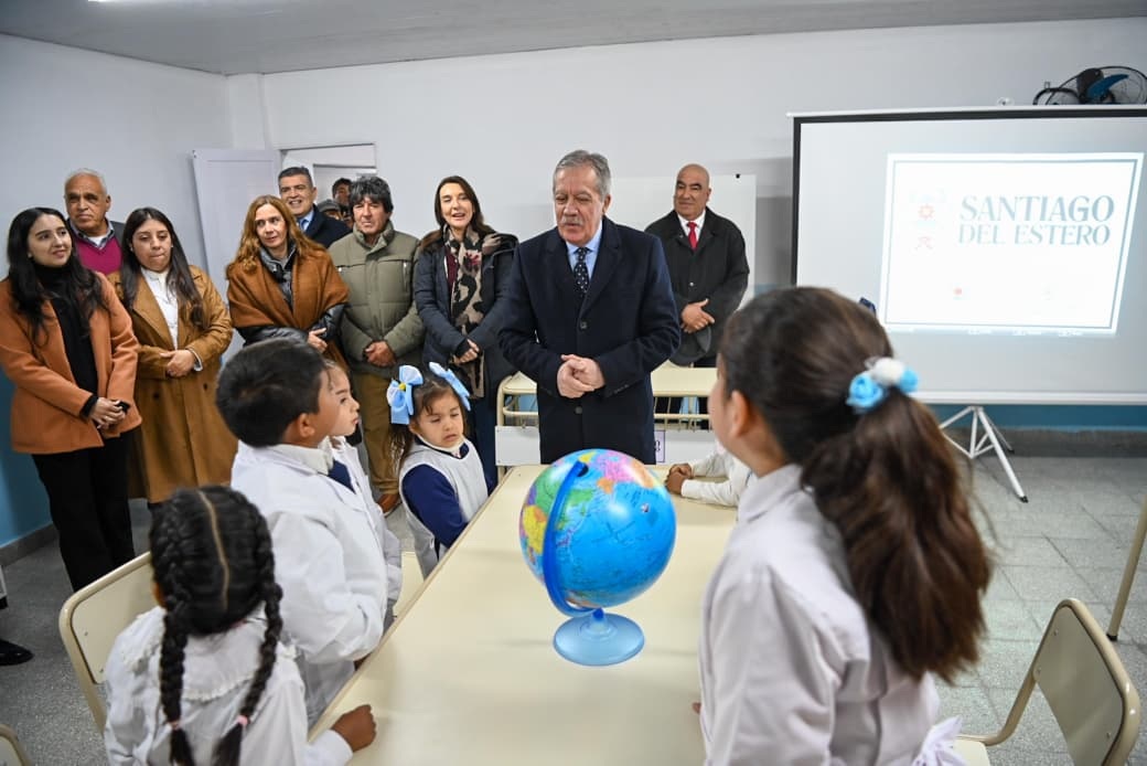 El Gobernador Elías Suárez encabezó la inauguración de las obras en el departamento Silípica