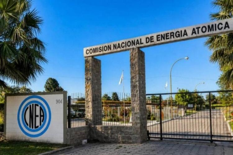 El Gobierno oficializó la reestructuración de la CNEA y redujo casi un 58% sus cargos organizativos
