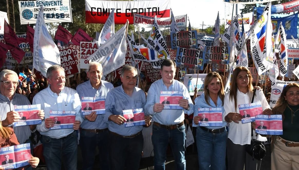 El Frente Cívico realizó plenarios en la Capital en apoyo a la candidatura a intendente de Mario Benavente