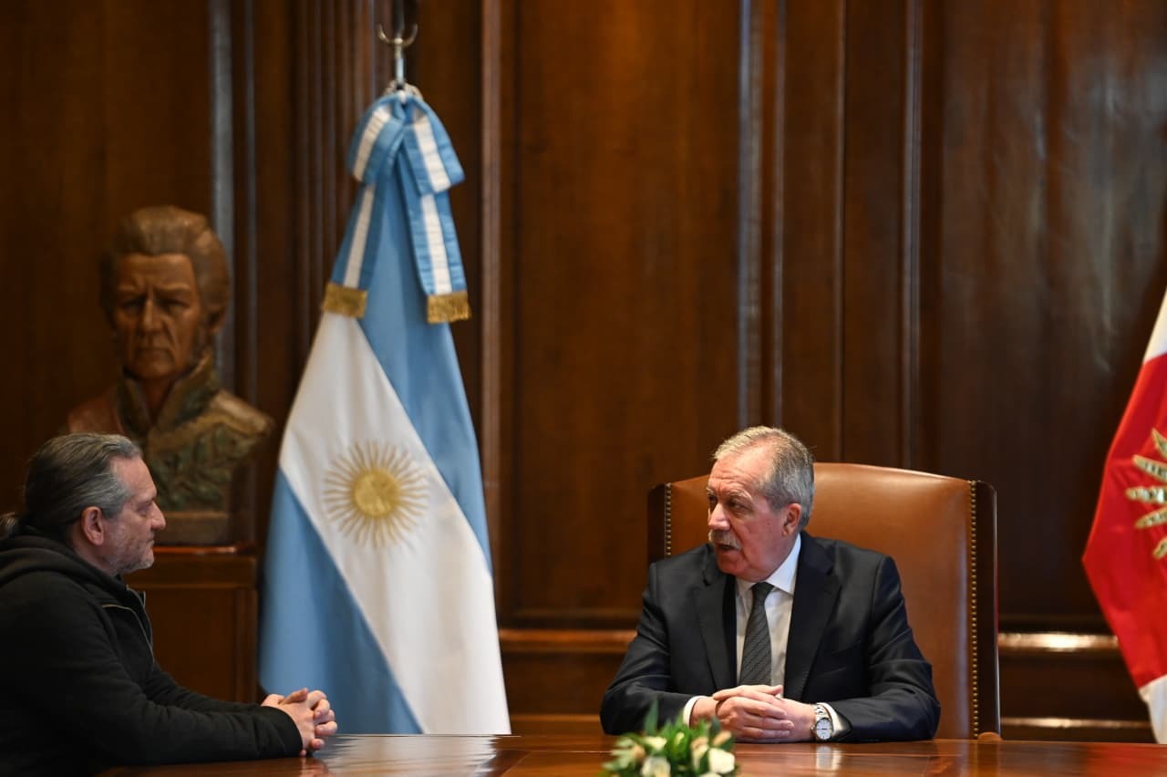 El Gobernador Elías Suárez recibió al reconocido filósofo Darío Sztajnszrajber