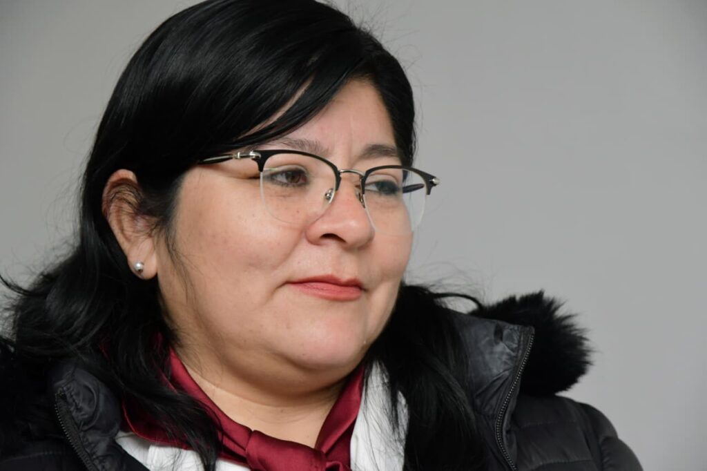 “Gracias a la nueva normativa pude optar un cargo”: el testimonio de una docente de una de las escuelas inauguradas en el departamento Banda