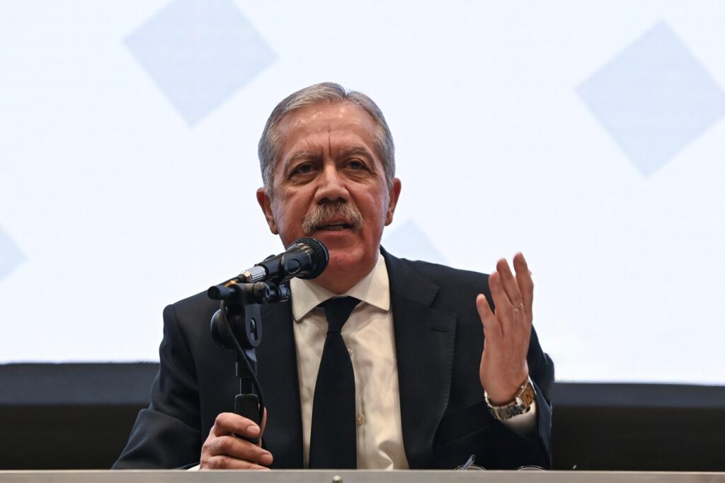 Superan las 200 consultas de financiamiento para el sector privado tras el anuncio del gobernador Elías Suárez y el CFI Superan las 200 consultas de financiamiento para el sector privado tras el anuncio del gobernador Elías Suárez y el CFI