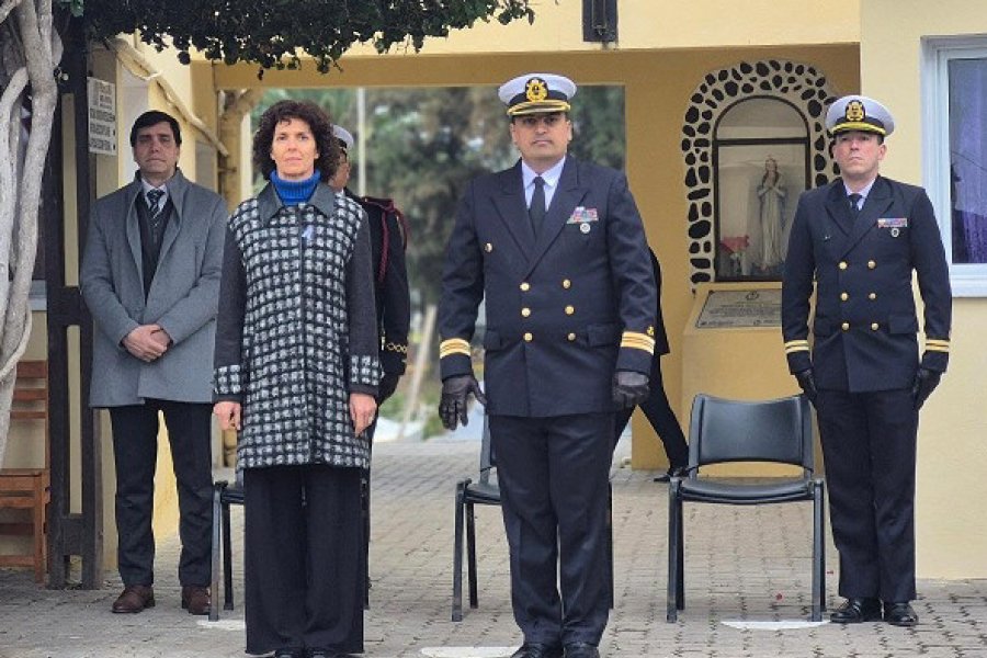 La delegación de la fuerza federal en Las Termas de Río Hondo celebró su día institucional con una ceremonia en el sector del espejo de agua La delegación de la fuerza federal en Las Termas de Río Hondo celebró su día institucional con una ceremonia en el sector del espejo de agua