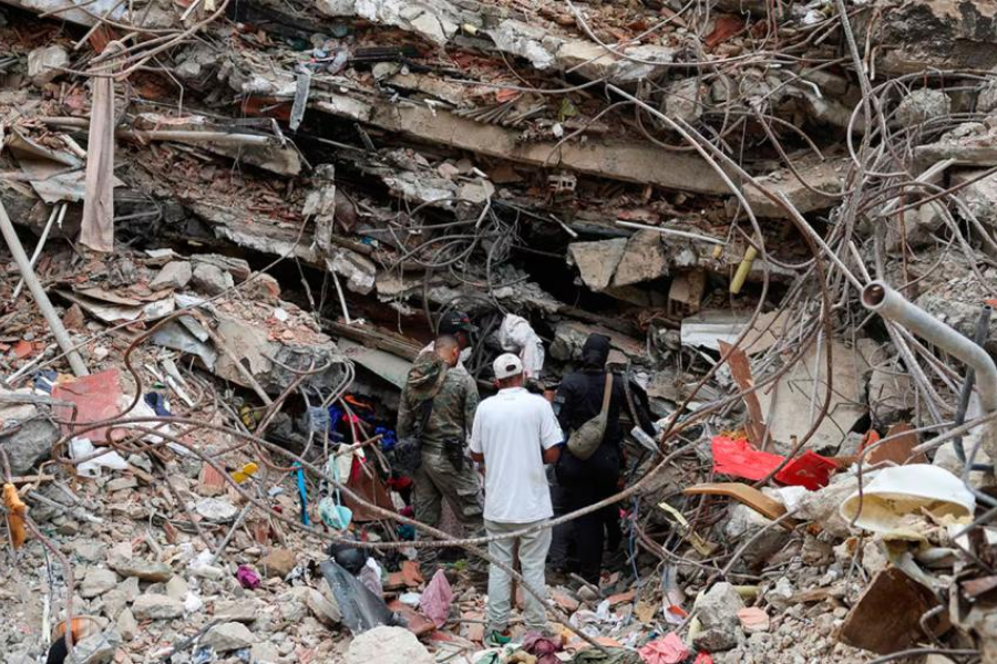 El Ministerio de Comunicación e Información detalló el impacto habitacional en La Guira y Caracas, mientras brigadas internacionales sostienen la búsqueda de desaparecidos