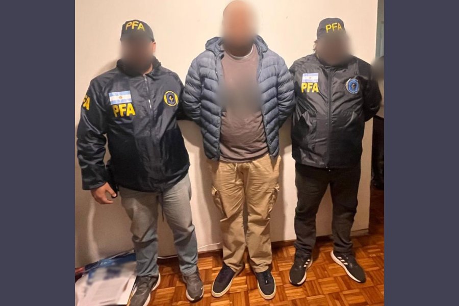 Fuerzas federales rescataron a ocho mujeres y detuvieron a cinco sospechosos tras múltiples allanamientos en el norte del país y el AMBA Fuerzas federales rescataron a ocho mujeres y detuvieron a cinco sospechosos tras múltiples allanamientos en el norte del país y el AMBA