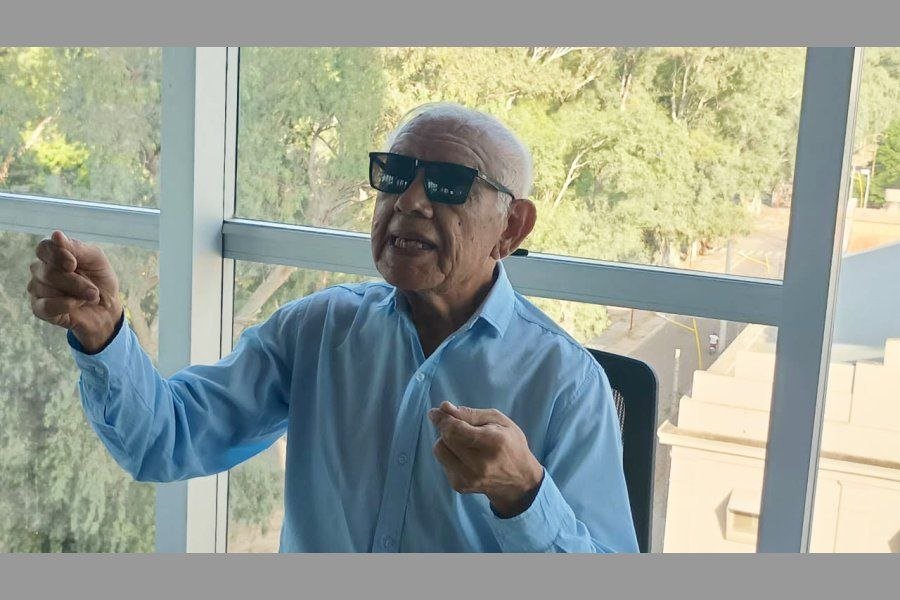 Murió el histórico árbitro Eduardo «Mono» Alagastino, leyenda y pionero de la Liga Nacional de Básquetbol Murió el histórico árbitro Eduardo «Mono» Alagastino, leyenda y pionero de la Liga Nacional de Básquetbol