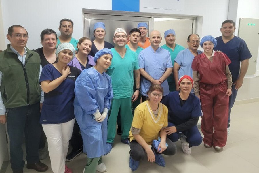 El centro asistencial del departamento Alberdi habilitó sus quirófanos en una jornada conjunta con el Programa Quirúrgico Itinerante del Ministerio de Salud El centro asistencial del departamento Alberdi habilitó sus quirófanos en una jornada conjunta con el Programa Quirúrgico Itinerante del Ministerio de Salud