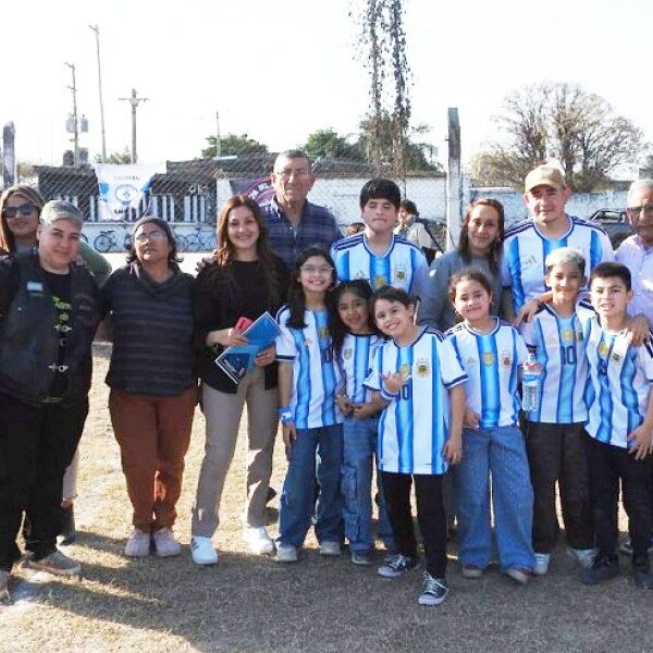 El Club Juan Bautista Alberdi es sede del evento de mototurismo en el marco de las celebraciones por el 142° aniversario de la ciudad loretana