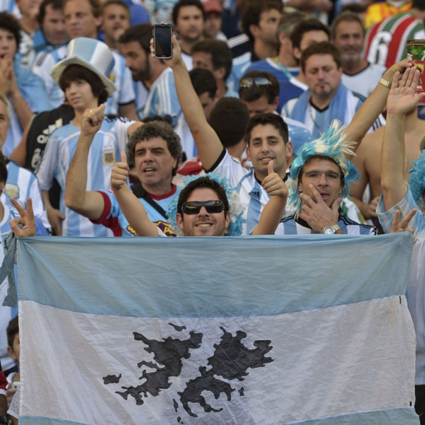 La FIFA prohibirá el ingreso de banderas de Malvinas y prendas con consignas políticas en el partido entre Argentina e Inglaterra