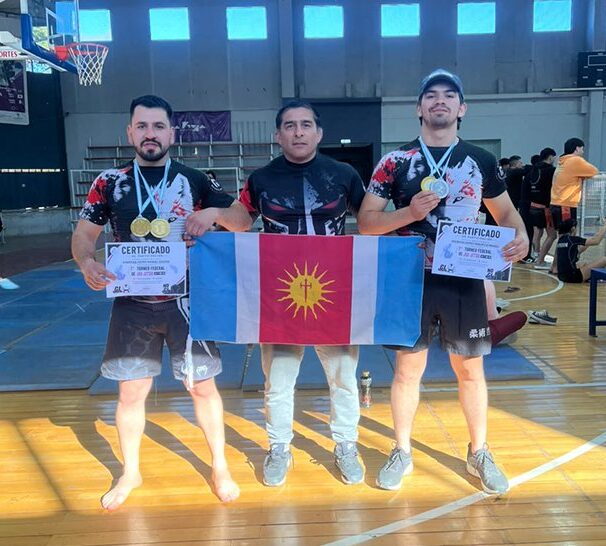 Los hermanos Nahuel y Mauricio Andrada se colgaron el oro en la cita nacional y dejaron en lo más alto al jiu jitsu de la provincia