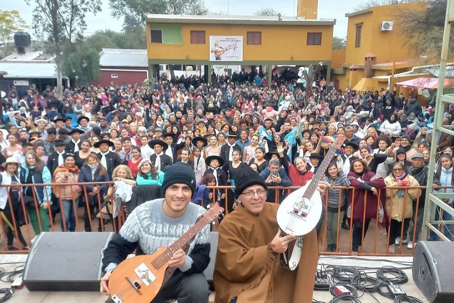 Villa Atamisqui celebra una nueva edición de la tradicional Fiesta de las Sachaguitarras con entrada libre y gratuita Villa Atamisqui celebra una nueva edición de la tradicional Fiesta de las Sachaguitarras con entrada libre y gratuita