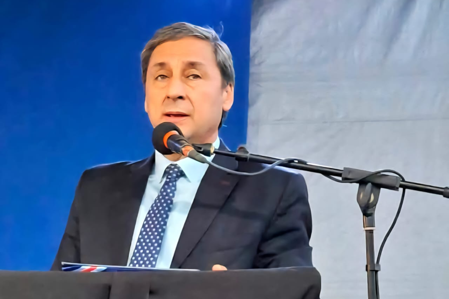 Carlos Silva Neder llamó a fortalecer la unidad y la paz social en el 473° aniversario de Santiago del Estero Carlos Silva Neder llamó a fortalecer la unidad y la paz social en el 473° aniversario de Santiago del Estero