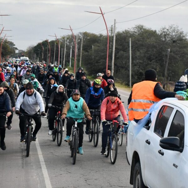 Cientos de fieles protagonizaron la Primera Peregrinación en Bicicleta al Santuario de Mama Antula