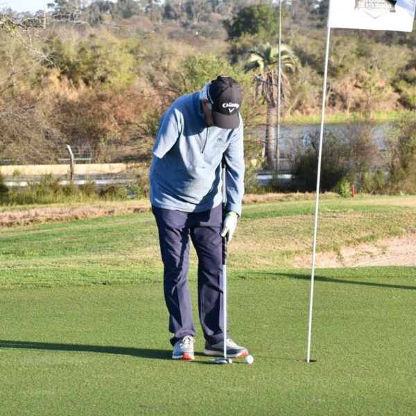 En Termas de Río Hondo arrancó la histórica competencia de Golf Adaptado
