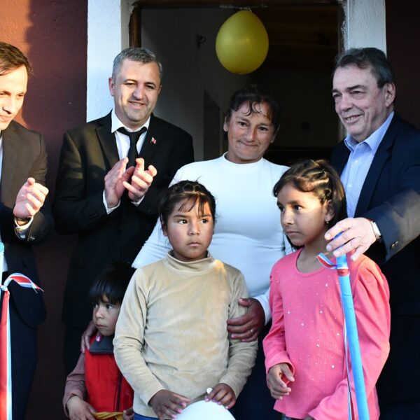 Garza celebró su 127° aniversario con la inauguración de obras y entrega de viviendas