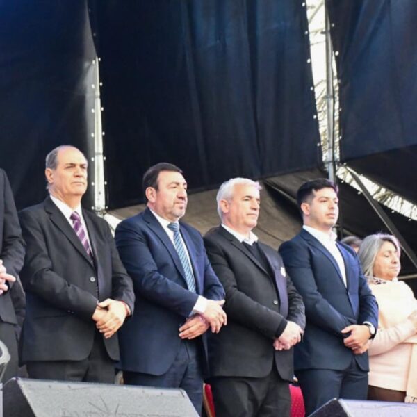 Bandera celebró su 135° aniversario con emotivo acto