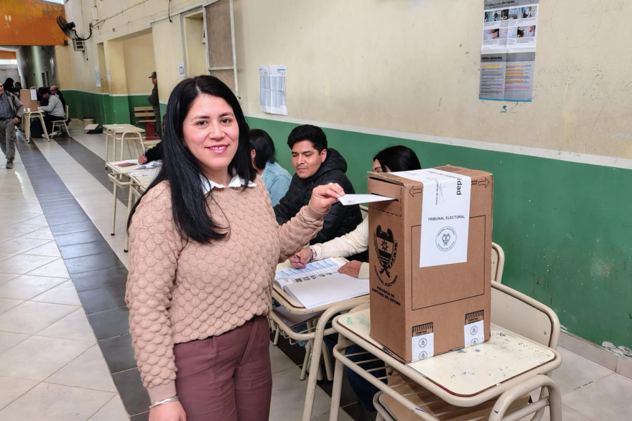 Yanina Iturre ganó la elección en Fernández con amplia ventaja Yanina Iturre ganó la elección en Fernández con amplia ventaja